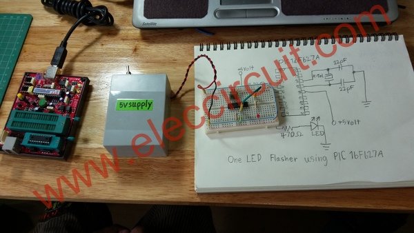 PIC microcontroller led flasher circuit using PIC16F627A
