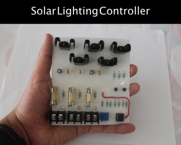 Low Cost Solar Lighting Controller