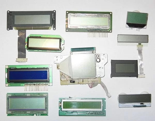 Salvaging Liquid Crystal Displays (LCDs)