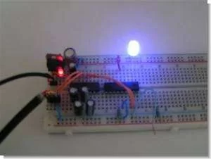 COMPUTER-CONTROLLED PROGRAMMABLE RGB LED DRIVER PIC16F628 PWM