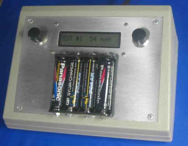 BATTERY CHARACTERIZER using PIC18F252