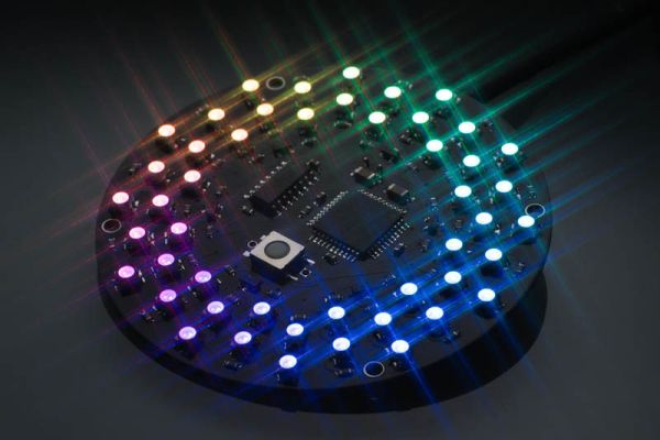 Aurora 48 48 RGB LED Sequencer using PIC24FV16KA304