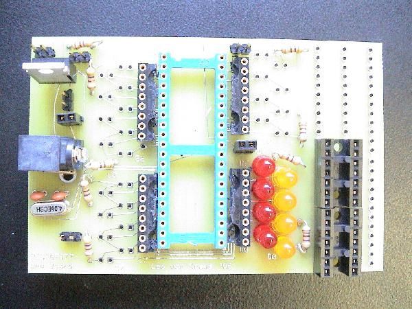 Проекты на pic10f200