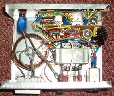 Power supply for turntables with AC motors
