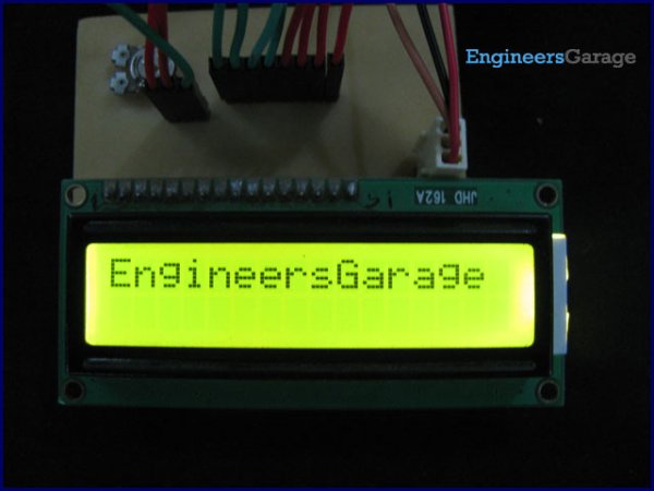 How to display text on 16x2 LCD using PIC18F4550 Microcontroller