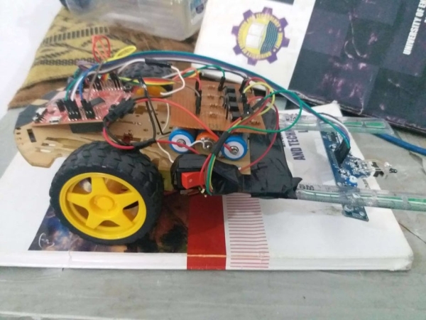 Line follower robot using microcontroller
