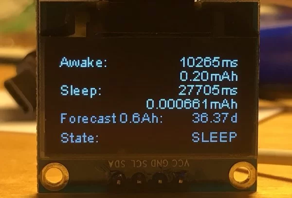 ESP8266 Monitoring Power Consumption