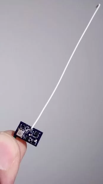 Tiny UHF Tracker Transmitter