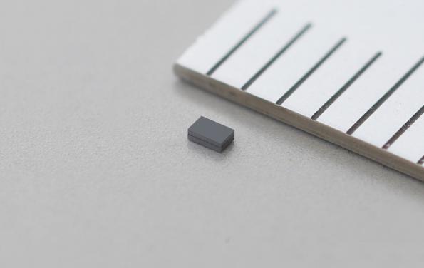 32.768 KHZ MEMS RESONATOR IS ONLY 0.9×0.6×0.3MM