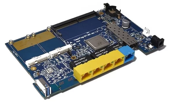Latest ClearFog SBC offers four GbE ports and a 10GbE SFP port