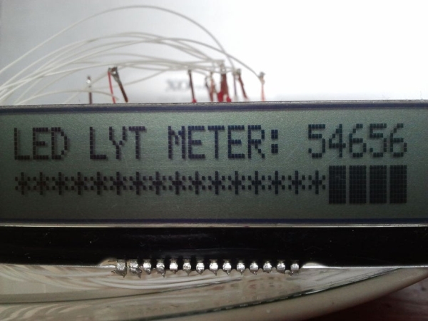 Digital multimeter circuit using pic microcontroller