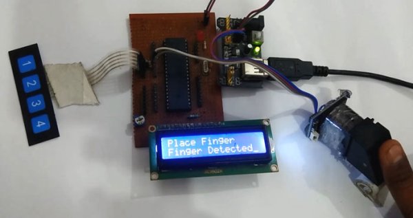 Fingerprint-Sensor-using-PIC-Microcontroller-in-action