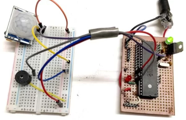 Working of PIR Sensor using PIC Microcontroller