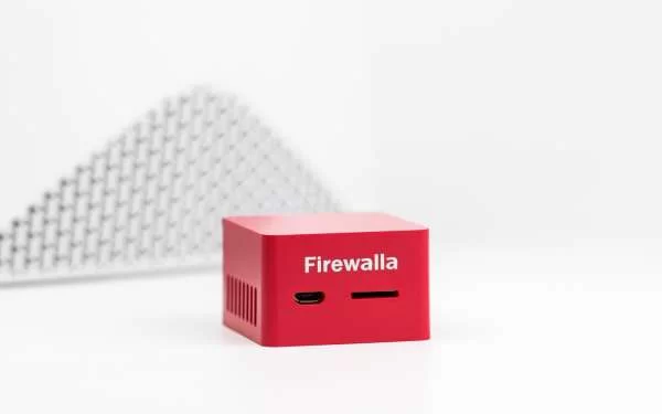 FIREWALLA BLUE CYBERSECURITY DEVICE FOR HOMES AND BUSINESSES
