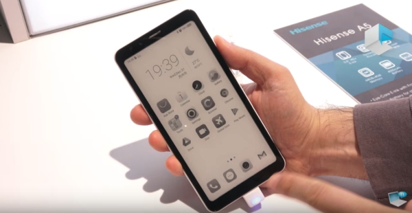 5.84″ INCH E PAPER ANDROID SMARTPHONE PROMISES UP TO 10 DAY BATTERY LIFE