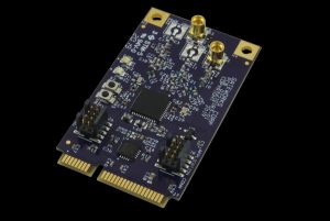 GW16122 IOT MINI-PCIE CARD HANDLES 2.4GHZ LINKS
