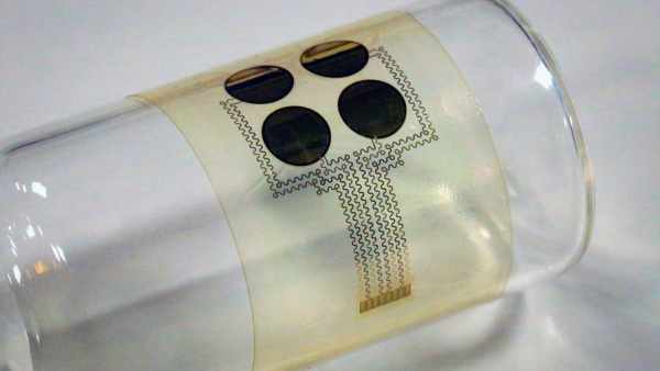 MIT RESEARCHERS DEVELOP A 10 WEARABLE PATCH TO HELP PEOPLE SUFFERING FROM ALS COMMUNICATE BETTER