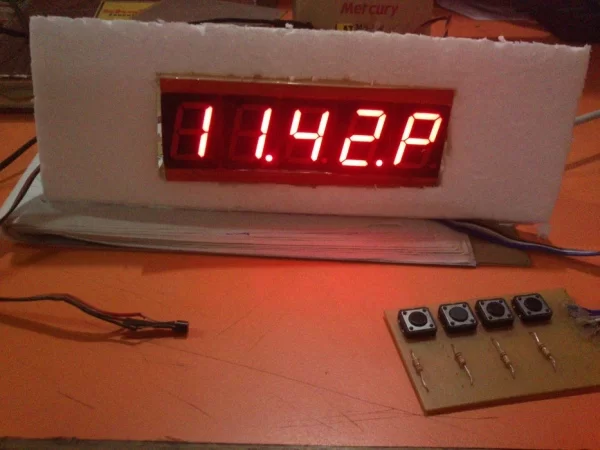 7 Segment Clock With Temperature Display ds18b20 and 5 Digit Display