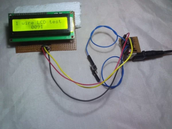 Low Cost 1 Wire Lcd for 8 Pin Micro Controllers romanblack Shift1 System