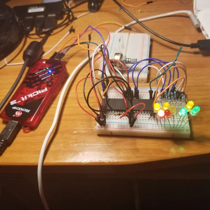 Analog Input Using PIC Microcontroller (assembly Language) 